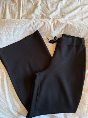 SPANX Air Essentials Lounge size M Tall